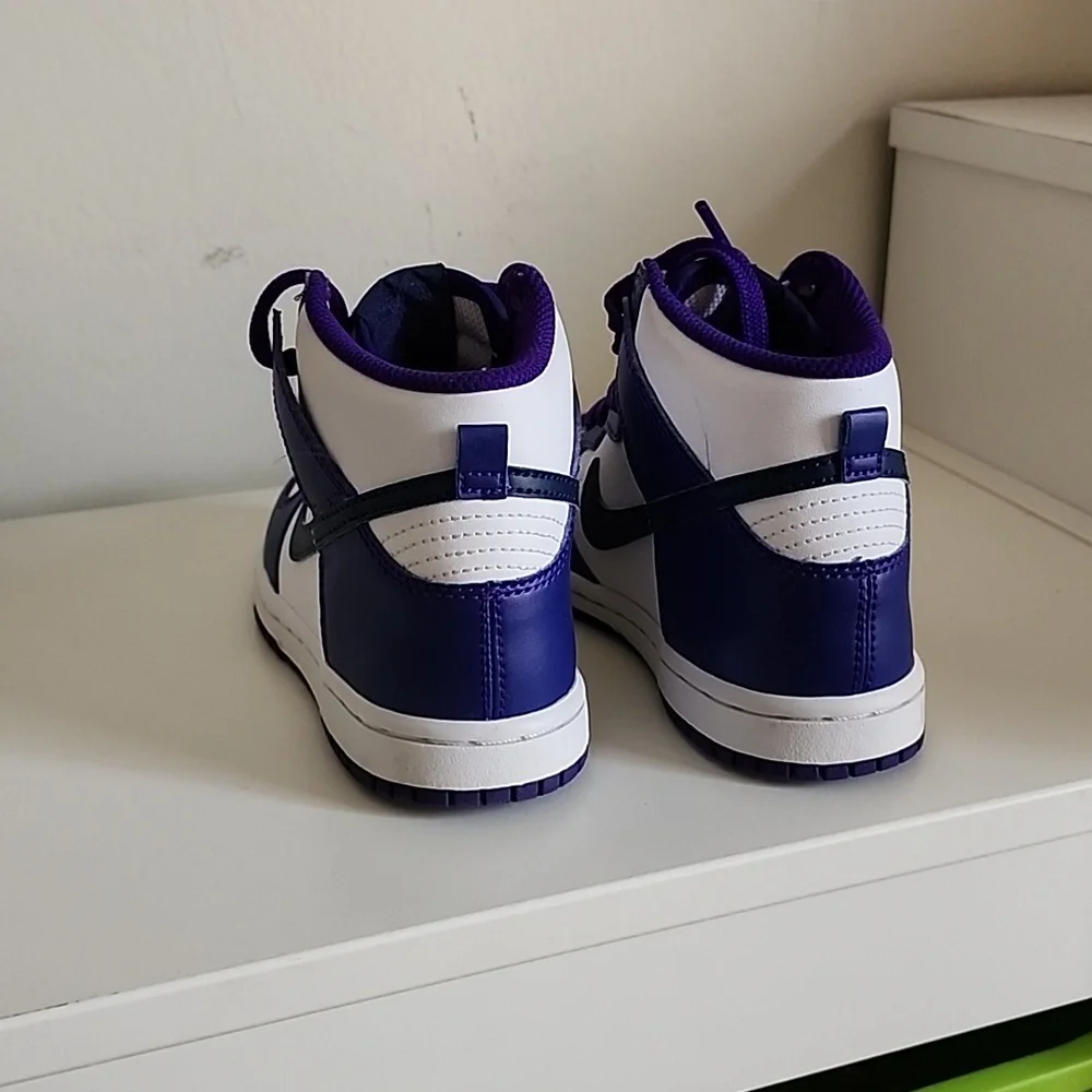 Nike classic kids